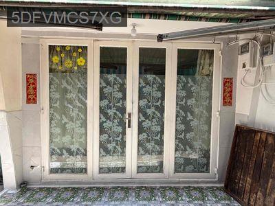 CẦN BÁN NHÀ HẺM GẦN CHỢ , TRƯỜNG HỌC - Phường 13  -  Quận 4 