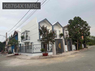 Căn Góc 2mt !!! Có Sân Xe Hơi - Sân Vườn Chill Chill!! SHR Hoàn Công! - Xã Mỹ Hạnh Bắc  -  Huyện Đức Hòa 