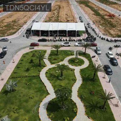 Đất thổ sổ sẵn khu compound . Trả trước chỉ từ 800 triệu . - Thị trấn Bến Lức  -  Huyện Bến Lức 