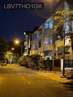 Chốt Bảo Vệ kế bên, khu vực 110-135tr/m2 đang tăng,giá 16T9(TL), 133m2 - Phường Phước Long B  -  Quận 9 