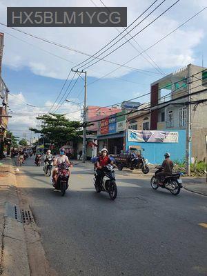 Dt : 4 m X 37m . 1 trệt 2 lầu 3 tấm ,1phong thờ 5ph ngũ 4WC - Xã Xuân Thới Thượng  -  Huyện Hóc Môn 