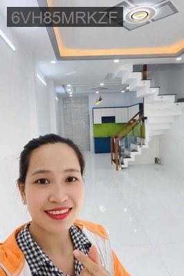 nhà mới dành cho khách ở 6-8 người, có xe hơi - Phường Bình Hưng Hòa A  -  Quận Bình Tân 