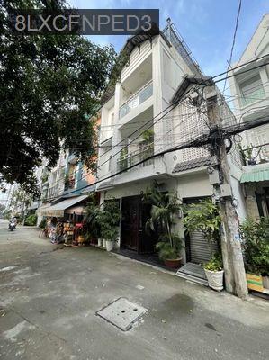 Bán nhà mặt tiền hẻm xe hơi tuyệt đẹp - TT. Nhà Bè  -  Huyện Nhà Bè 