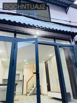 Bán nhà đường Nguyễn Văn Quá - Phường Đông Hưng Thuận  -  Quận 12 
