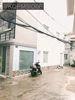 Bán Nhà góc 3 mặt tiền hẻm xe hơi CMT8 P.13 Q.10 45m2 giá 7.5 Tỷ - Phường 13  -  Quận 10 