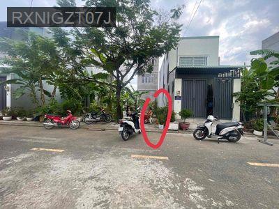 Đất đẹp, xây dựng trên 90%, đất dự án, có sổ , xây dựng tự do - Phường Long Trường  -  Quận 9 