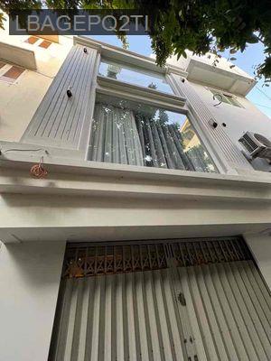 ban nha  q1 - Phường Nguyễn Thái Bình  -  Quận 1  ban nha  q1 - Phường Nguyễn Thái Bình  -  Quận 1