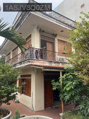 Cần bán nhà tổng DT 218 m2 (DT sử dụng 160,5 m2), hẻm ô tô - Phường Phước Long A  -  Quận 9 