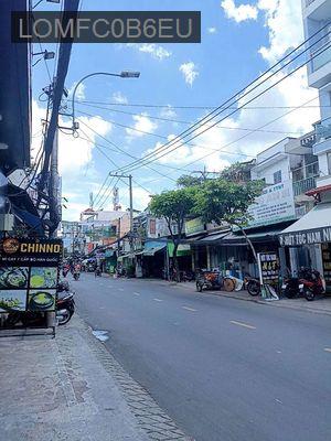Cần bán nhà Mặt Tiền - Phường 4  -  Quận 4 