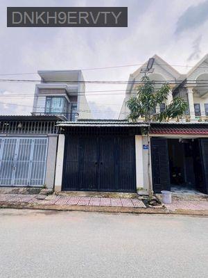 BÁN GẤP NHÀ CẤP 4 ĐƯỜNG 743C - TÂN ĐÔNG HIỆP - DĨ AN - Phường Đông Hiệp  -  Thị xã Dĩ An  BÁN GẤP NHÀ CẤP 4 ĐƯỜNG 743C - TÂN ĐÔNG HIỆP - DĨ AN - Phường Đông Hiệp  -  Thị xã Dĩ An