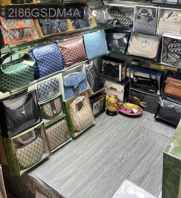 Kiot chợ Bến Thành - Phường Bến Thành  -  Quận 1  Kiot chợ Bến Thành - Phường Bến Thành  -  Quận 1