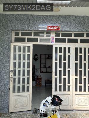 nhà đường xe hơi tận nhà, 1 trệt + 1lầu, phòng khách, bếp và 4 phòng n - Xã Long Trạch  -  Huyện Cần Đước 