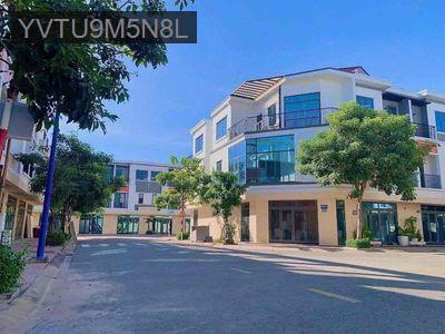 Bán Nhà TPHCM 1 trệt 2 lầu , đường 22m - Phường Bình Chuẩn  -  Thị xã Thuận An 