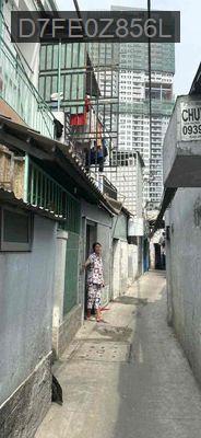 Bán nhà hẻn 630 Huỳnh Tấn Phát - Phường Tân Phú  -  Quận 7 