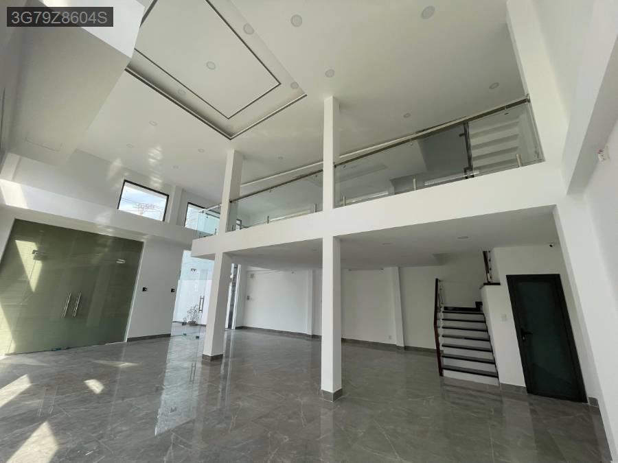 CHO THUÊ NHÀ NGUYÊN CĂN 8x13 MẶT TIỀN ĐƯỜNG TRỊNH ĐÌNH TRỌNG TÂN PHÚ 45TR/ THÁNG.  - Phường Phú Trung  -  Quận Tân Phú  - (ảnh - 1)