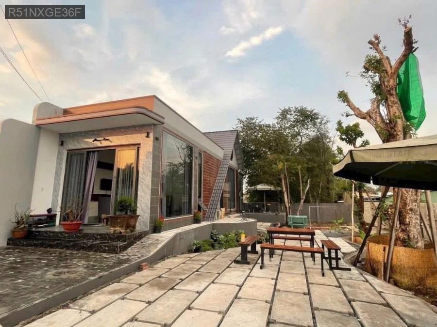 Bán Vila gần chợ sáng, SHR 14x26 hoàn công đủ - Xã Tân Thạnh Đông  -  Huyện Củ Chi  - (ảnh - 2)