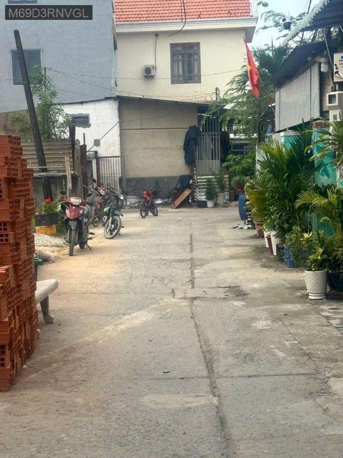 Bán nhà SHR Tân Xuân, diện tích 4x14 nhà 1 trệt 1 lầu. Đường 4m ô tô vào cửa - Xã Tân Xuân  -  Huyện Hóc Môn  - (ảnh - 0)