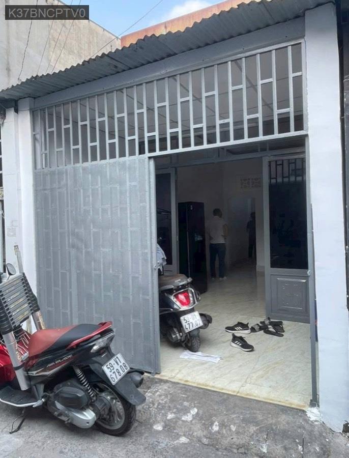 Bán nhà cấp 4 SHR cách Trịnh Thị Miếng khoảng hơn 500m, diện tích 3.21x17 - Xã Thới Tam Thôn  -  Huyện Hóc Môn  - (ảnh - 3)