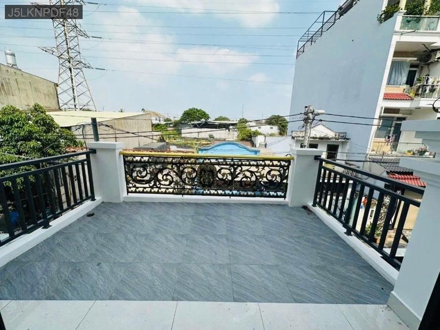 Bán nhà Liên Khu 5-6, SHR 4x16 nhà 1 trệt 3 lầu có sân thượng. Hướng Đông  - Phường Bình Hưng Hòa B  -  Quận Bình Tân  - (ảnh - 4)