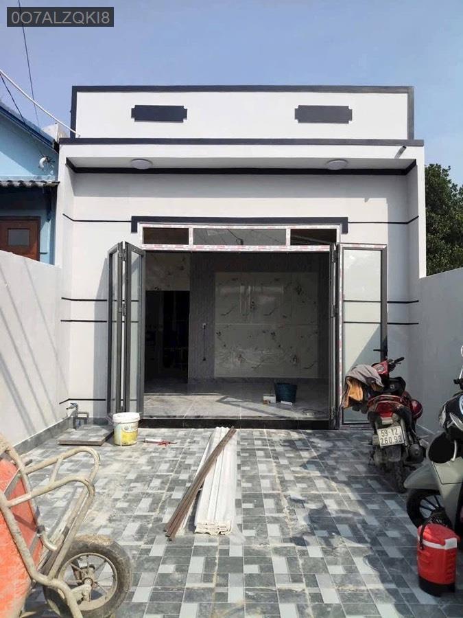 Bán nhà mới xây mặt tiền Lê Thị Sớm diện tích 5x28 full thổ cư. Giá 2tỷ350triệu còn bớt - Xã Phú Hòa Đông  -  Huyện Củ Chi  - (ảnh - 1)