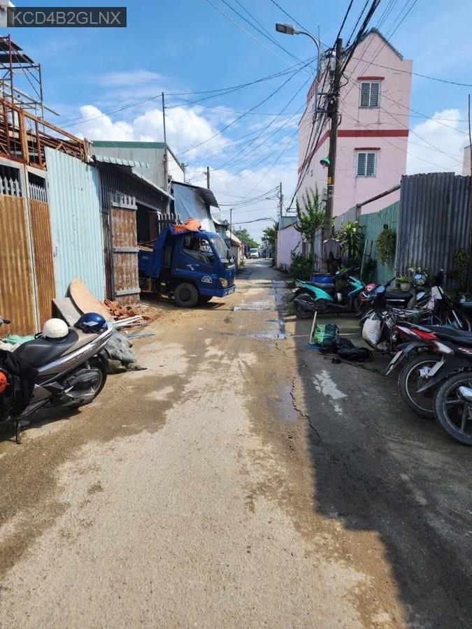 Bán nhà ở Tân Hiệp vị trí mặt tiền đường nhựa thông. SHR 5x22 nhà 1 trệt 1 lầu - Giá 4tỷ750triệu  - Xã Tân Hiệp  -  Huyện Hóc Môn  - (ảnh - 3)