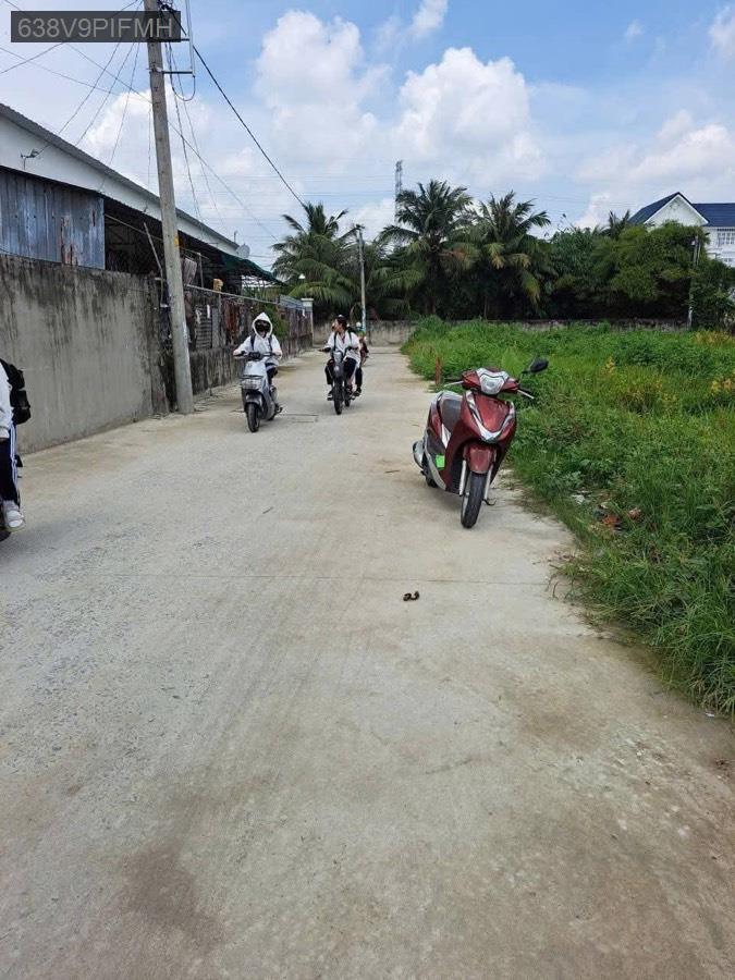 Bán đất Sổ Hồng Riêng Đặng Thúc Vịnh cạnh cây xăng Đông Thạnh, kế khách sạn Hà My, ngân hàng ACB. - Xã Đông Thạnh  -  Huyện Hóc Môn  - (ảnh - 0)