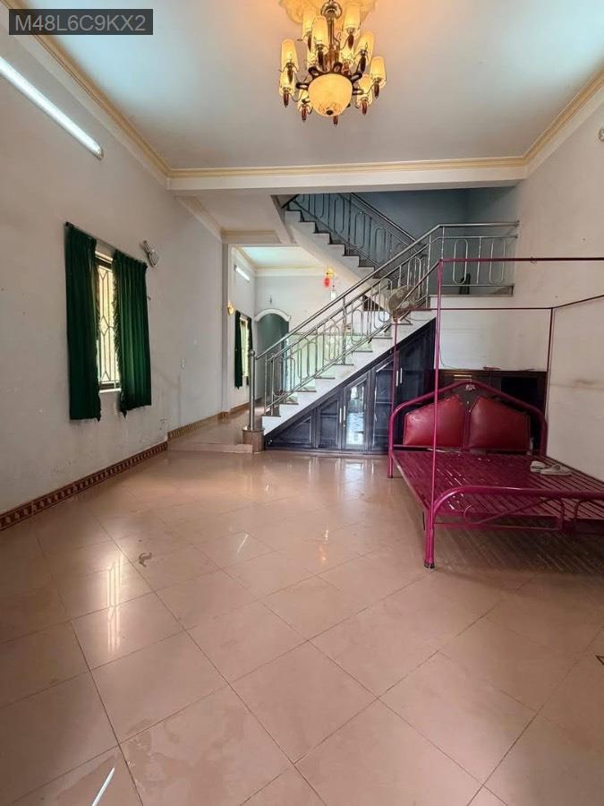 Bán nhà mặt tiền Tân Xuân 3, diện tích 5x23 nhà 1 trệt 1 lầu. Hướng Tây Bắc  - Xã Tân Xuân  -  Huyện Hóc Môn  - (ảnh - 2)