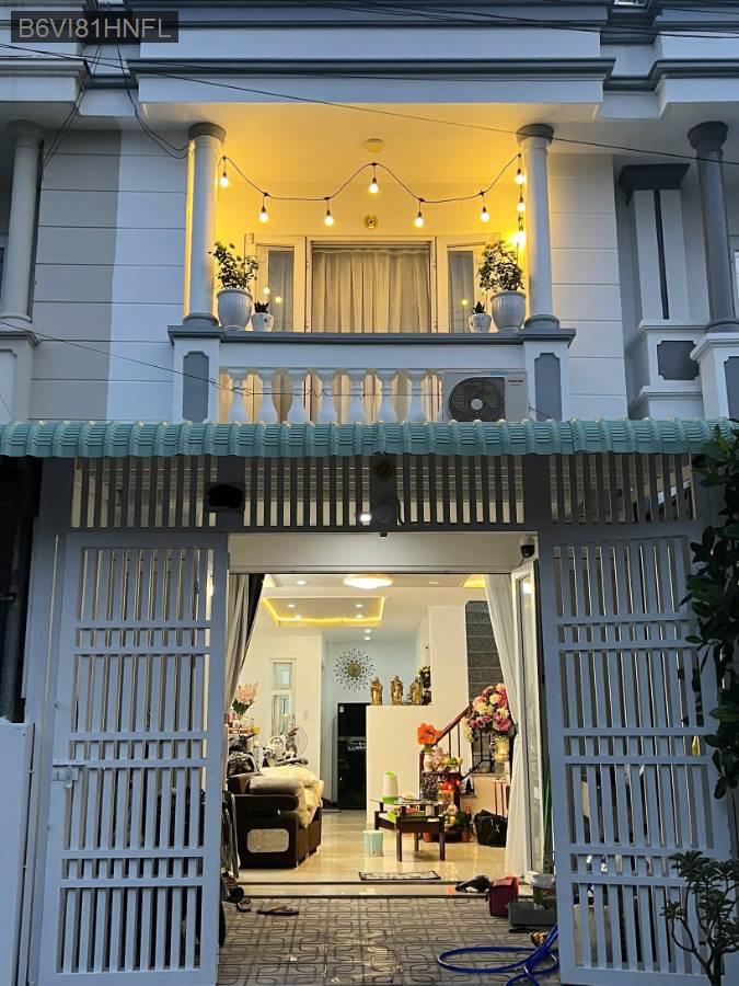 Bán nhà SHR gần Cầu Lớn, Hóc Môn. Giá rẻ chỉ 1ty350 - Xã Mỹ Hạnh Bắc  -  Huyện Đức Hòa  - (ảnh - 2)