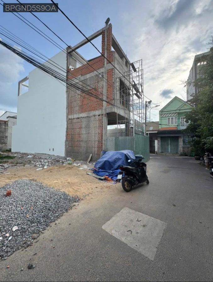 Bán lô đất Sổ Hồng Riêng Ấp 3, Bà Điểm gần ngã 5 chợ Đầu Mối. Giá 3tỷ950triệu bớt lộc - Xã Bà Điểm  -  Huyện Hóc Môn  - (ảnh - 0)