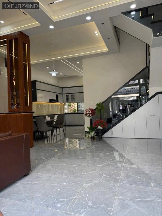 Bán nhà Đông Thạnh 8 giáp Quận 12, diện tích 6.8x 15. Giá 6tỷ250triệu TL - Xã Đông Thạnh  -  Huyện Hóc Môn  - (ảnh - 1)