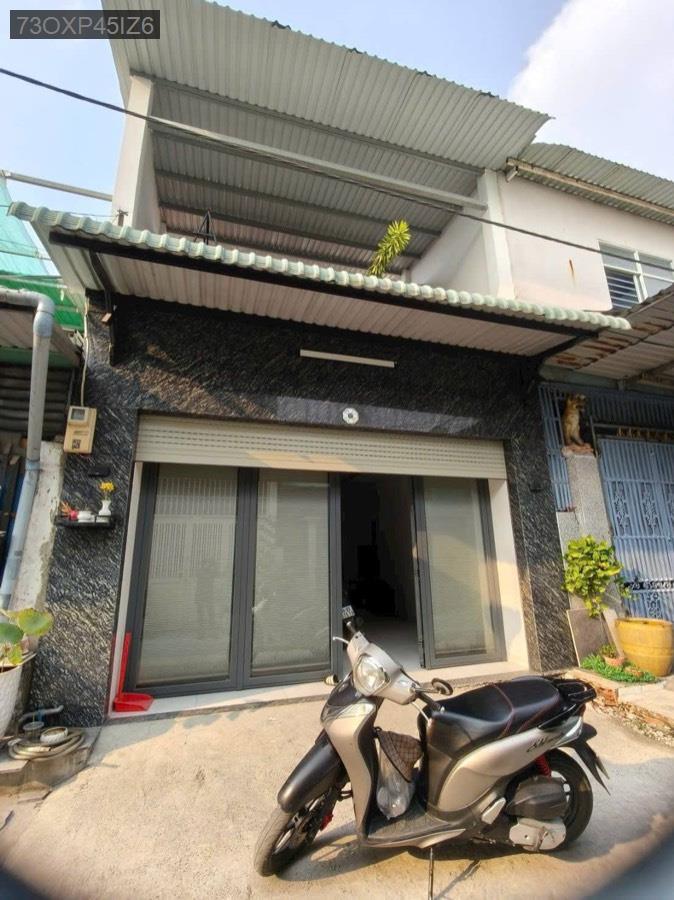 Bán nhà ngay chợ Lê Thị Ngay vào 70m, cách đường Vĩnh Lộc 200m. Diện tích 5.3x17 - Xã Vĩnh Lộc A  -  Huyện Bình Chánh  - (ảnh - 1)