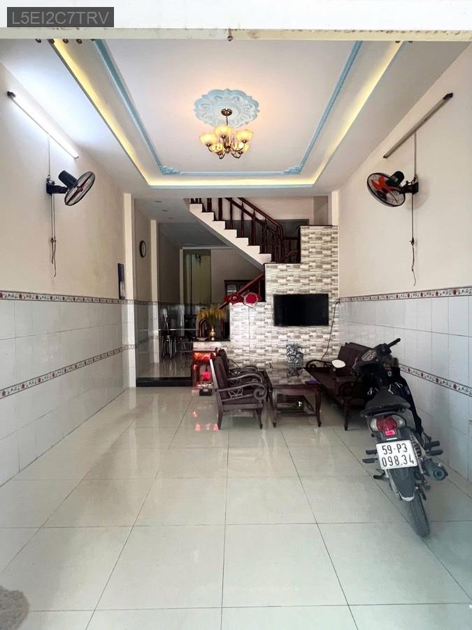 Bán nhà đường Lê Thị Ngay diện tích 4x14, nhà hướng đông. Giá 2.2tỷ còn bớt - Xã Vĩnh Lộc A  -  Huyện Bình Chánh  - (ảnh - 0)