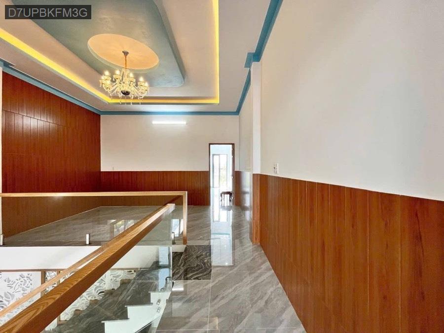 Bán nhà Đức Hòa Thượng SHR 5x30.5 nhà 1 trệt 1 lầu, sân ôtô, 3pn. Giá 3tỷ350tr - Xã Đức Hoà Thượng  -  Huyện Đức Hòa  - (ảnh - 7)