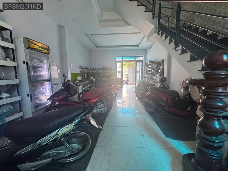Bán nhà SHR đường Song Hành vô, diện tích 5x20 nhà 1 trệt 2 lầu. Giá 7tỷ490triệu - Xã Trung Chánh  -  Huyện Hóc Môn  - (ảnh - 1)