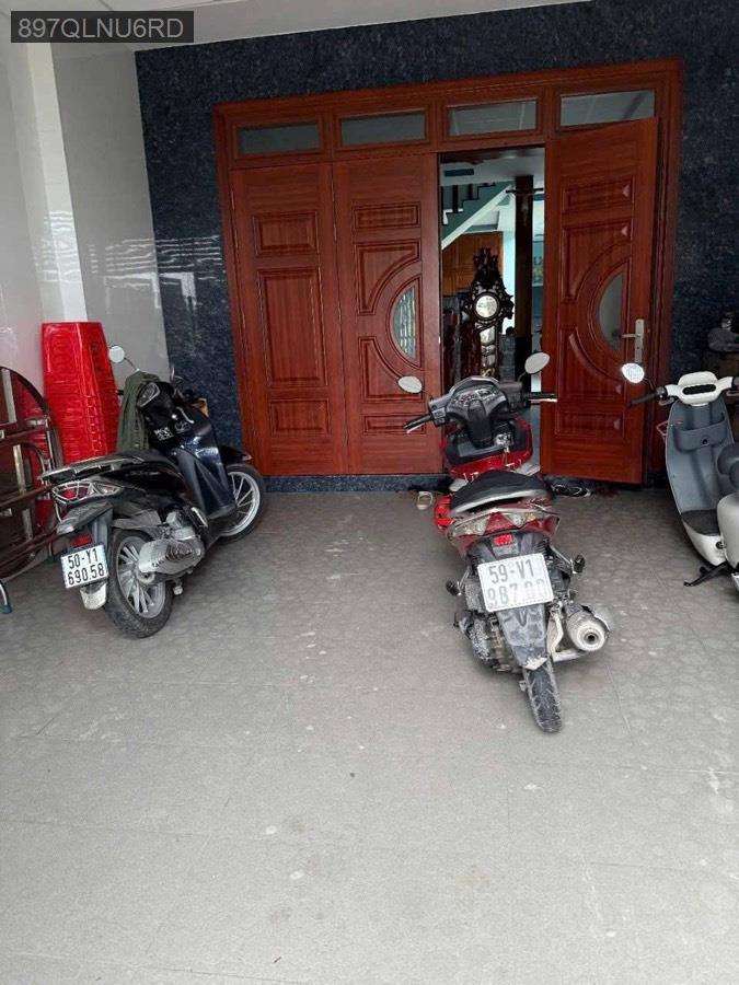 Bán nhà mặt tiền Sổ Hồng Riêng đường nhựa thông, gần quán gà 34. Đường nhựa 8m xe tải-Giá 5tỷ650tr - Xã Xuân Thới Sơn  -  Huyện Hóc Môn  - (ảnh - 2)