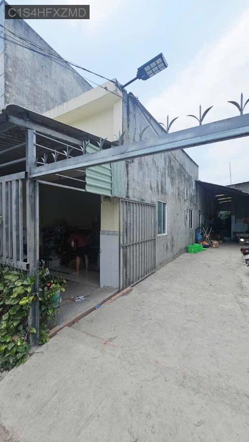 Bán nhà cấp 4 + dãy trọ 11 phòng Ngay Chợ Đồn - KCN Tân Đức. SHR 10x35.5  - Xã Đức Hoà Hạ  -  Huyện Đức Hòa  - (ảnh - 0)