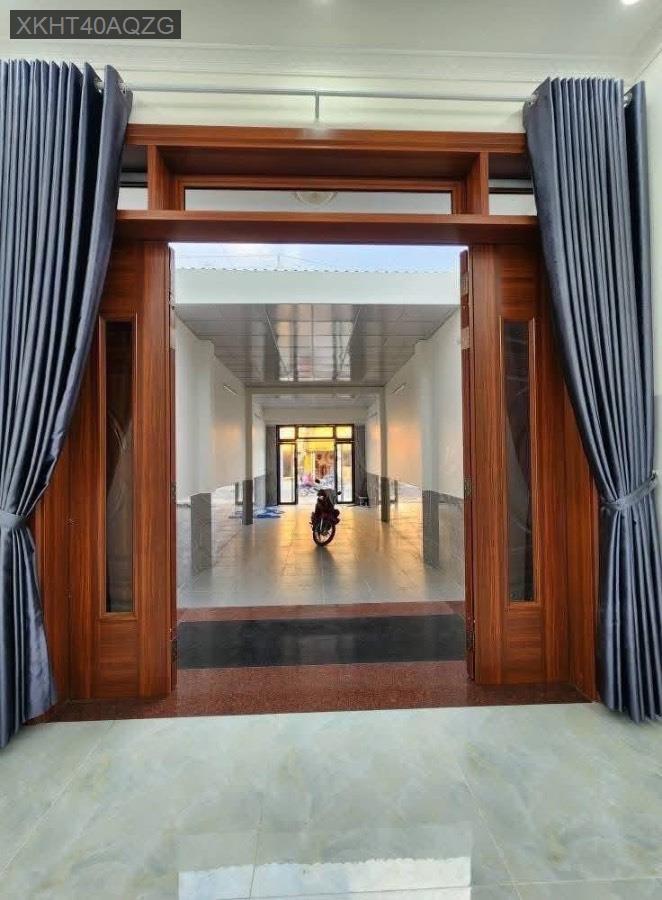 Bán nhà mặt tiền đường Trần Văn Mười, diện tích 4x37 đúc kiên cố BTCT. Giá 11tỷ2 TL - Xã Xuân Thới Thượng  -  Huyện Hóc Môn  - (ảnh - 2)