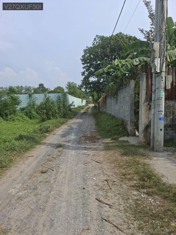 Bán nhà vườn Tân An Hội, diện tích 1066m² thổ cư 250m². Đường xe hơi - Giá 5tỷ3 - Xã Tân An Hội  -  Huyện Củ Chi  - (ảnh - 0)