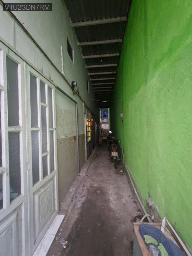 Bán dãy nhà cao ráo sạch sẽ gần ngã 4 chợ Nữ Dân Công với Quách Điêu. Nhà có 5 phòng trọ, gác lửng - Xã Vĩnh Lộc A  -  Huyện Bình Chánh  - (ảnh - 2)