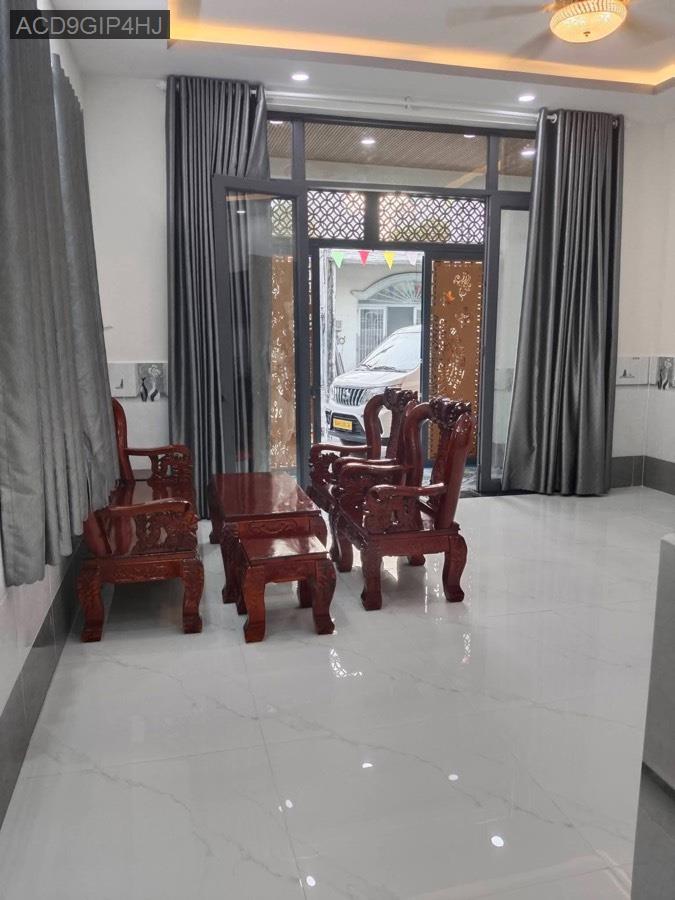 Bán nhà Sổ Hồng Riêng Trịnh Thị Miếng, diện tích 5x16. Giá 3tỷ350triệu còn TL - Xã Thới Tam Thôn  -  Huyện Hóc Môn  - (ảnh - 0)