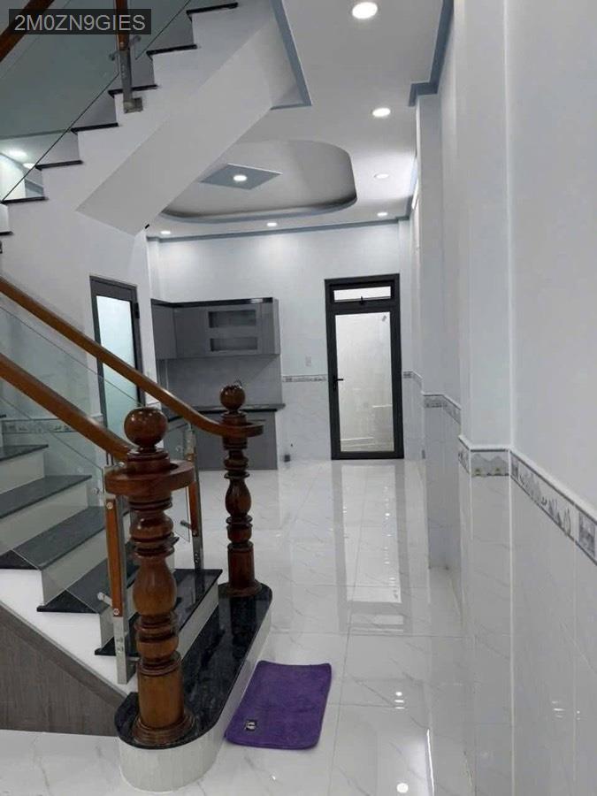 Bán nhà hẻm 4m xe hơi ra vào thoải mái, cách Phan Văn Hớn 80m. Chỉ vài bước chân đến chợ và UBND  - Xã Xuân Thới Thượng  -  Huyện Hóc Môn  - (ảnh - 2)