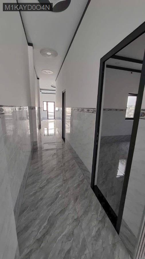 Bán nhà hoàn công đường trải đá cách đường Nguyễn Thị Lắng 100m. Diện tích 5x30 có sân đậu ô tô - Xã Tân Phú Trung  -  Huyện Củ Chi  - (ảnh - 1)