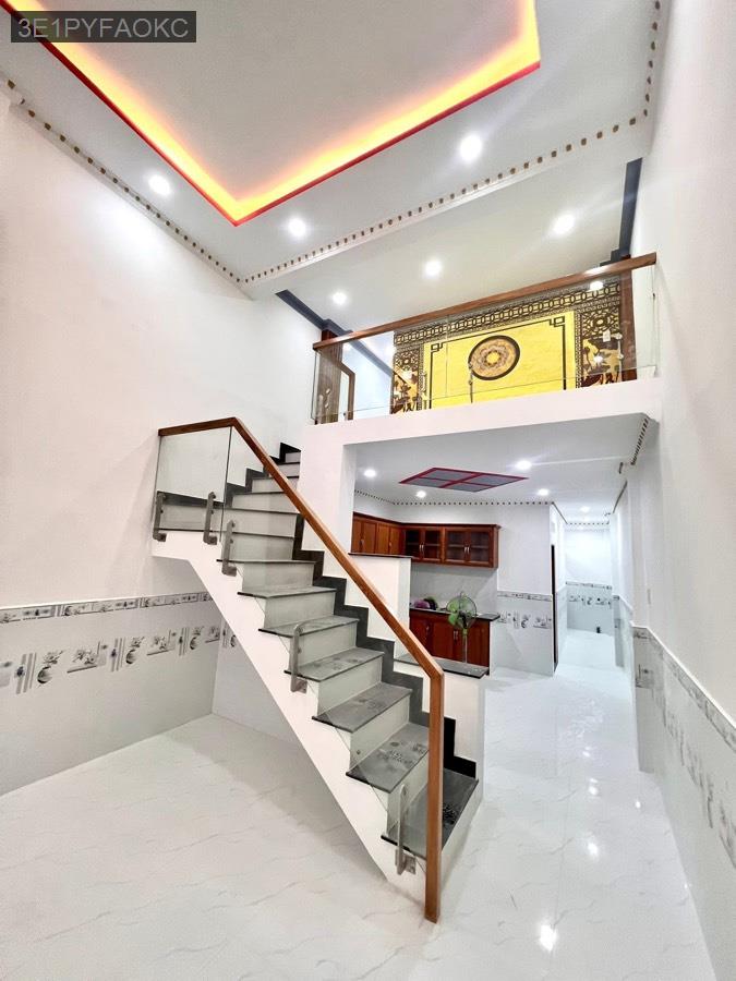 Bán nhà chợ 2-6, hẻm thông tứ tung. Gần nhà thờ, trường học, nhà hướng tây - Xã Vĩnh Lộc A  -  Huyện Bình Chánh  - (ảnh - 1)