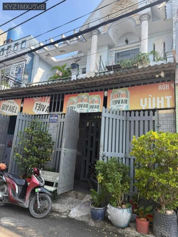 Bán nhà Sổ Hồng Riêng Phạm Thị Giây vào 80m, đường nhựa 6m. Giá 5tỷ650triệu TL - Xã Thới Tam Thôn  -  Huyện Hóc Môn  - (ảnh - 0)