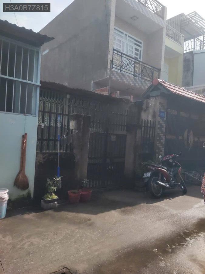 Bán nhà SHR gần sân banh Thới Tứ, đường 6m. Giá 2tỷ850triệu bớt lộc - Xã Thới Tam Thôn  -  Huyện Hóc Môn  - (ảnh - 0)