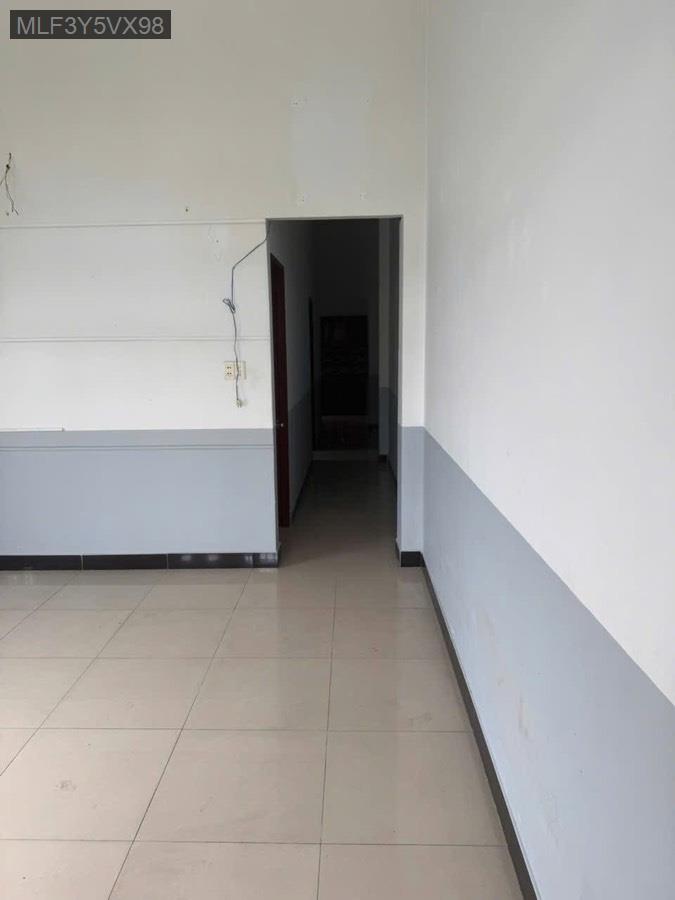 Bán nhà từ đường Tân Xuân Trung Chánh 2 chạy vào 100m, diện tích 4.5x20. Hẻm 7m xe hơi ra vào được - Xã Tân Xuân  -  Huyện Hóc Môn  - (ảnh - 0)