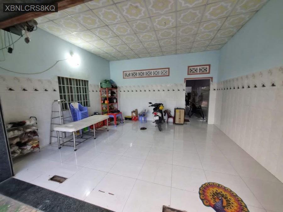 Bán nhà mặt tiền nhựa TL9, SHR 6x42 thổ cư full. Gần chợ, trường học,… - Xã Đức Hoà Thượng  -  Huyện Đức Hòa  - (ảnh - 1)