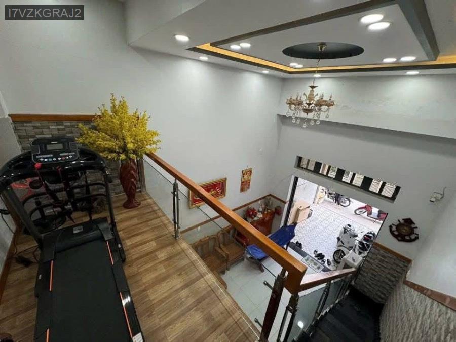 Bán nhà Sổ Hồng Riêng cách đường Phan Văn Hớn 50m, diện tích 4x16 nhà đúc lửng. Giá 4.6tỷ bớt lộc - Xã Bà Điểm  -  Huyện Hóc Môn  - (ảnh - 5)