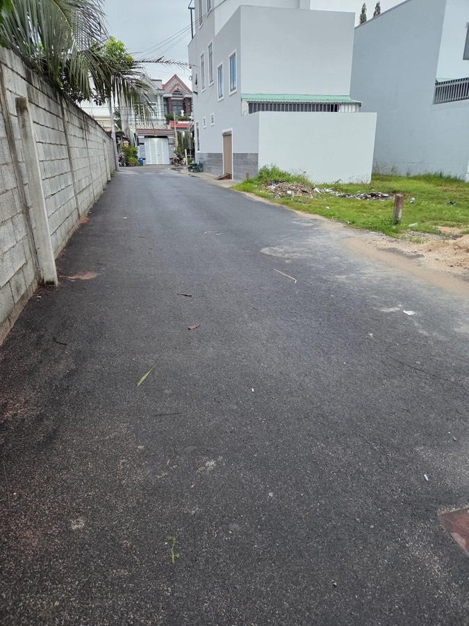 Bán nhà 1 trệt 1 lầu gần ngã tư quán đôi, chợ sáng, trường học. Giá 2tỷ9 còn TL - Xã Tân Thông Hội  -  Huyện Củ Chi  - (ảnh - 4)