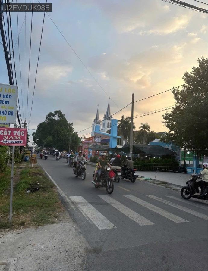 Bán dãy trọ khu Việt Kiều Đường 27 có sẵn 12 phòng trọ thu nhập trên 17triệu/tháng - Xã Tân Thông Hội  -  Huyện Củ Chi  - (ảnh - 0)